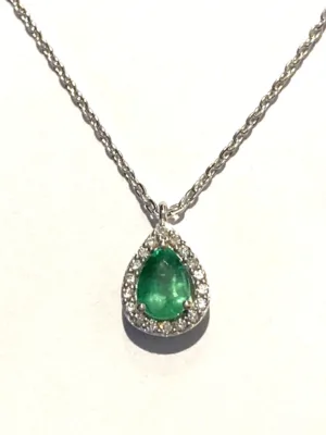 WhatsApp Image 2026-08-05 at 12.29.26 collier or 750 Emeraude