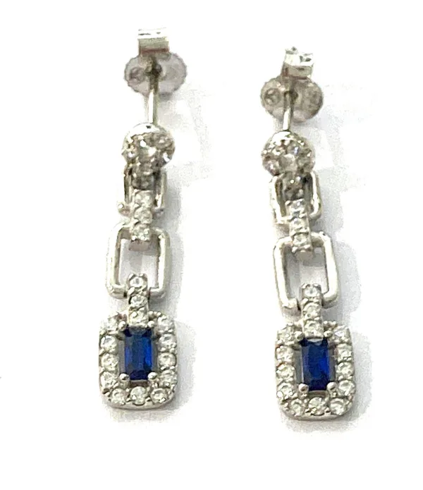 boucle d'oreilles tige argent rhodié 925/ oxydes de zirconium