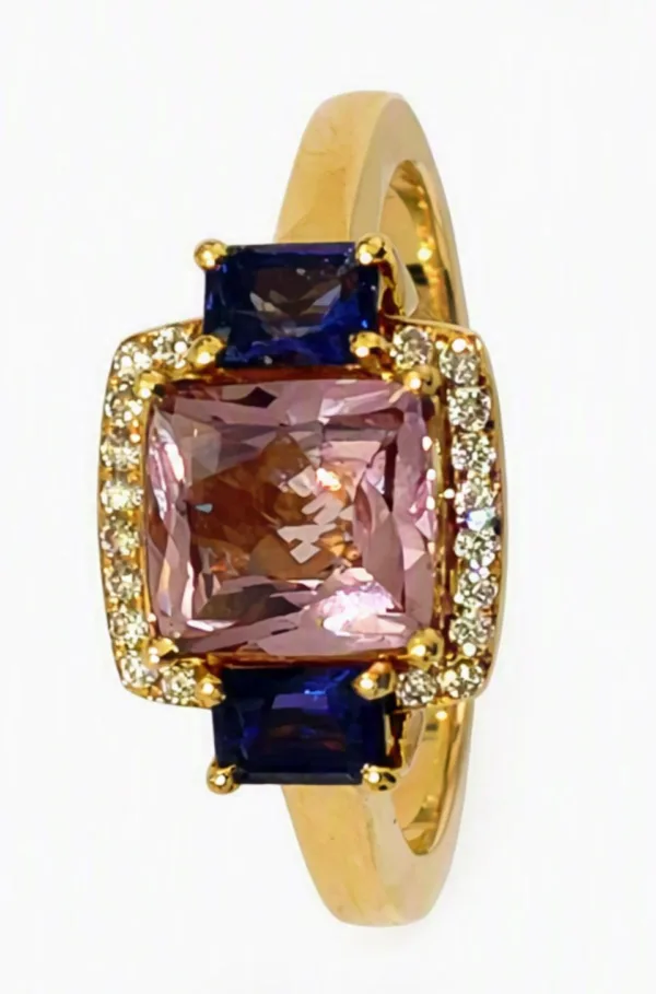 WhatsApp Image 2026-09-19 at 12.24.08 (1) bague or rose 750, spinelle rose, saphir violet, diamant